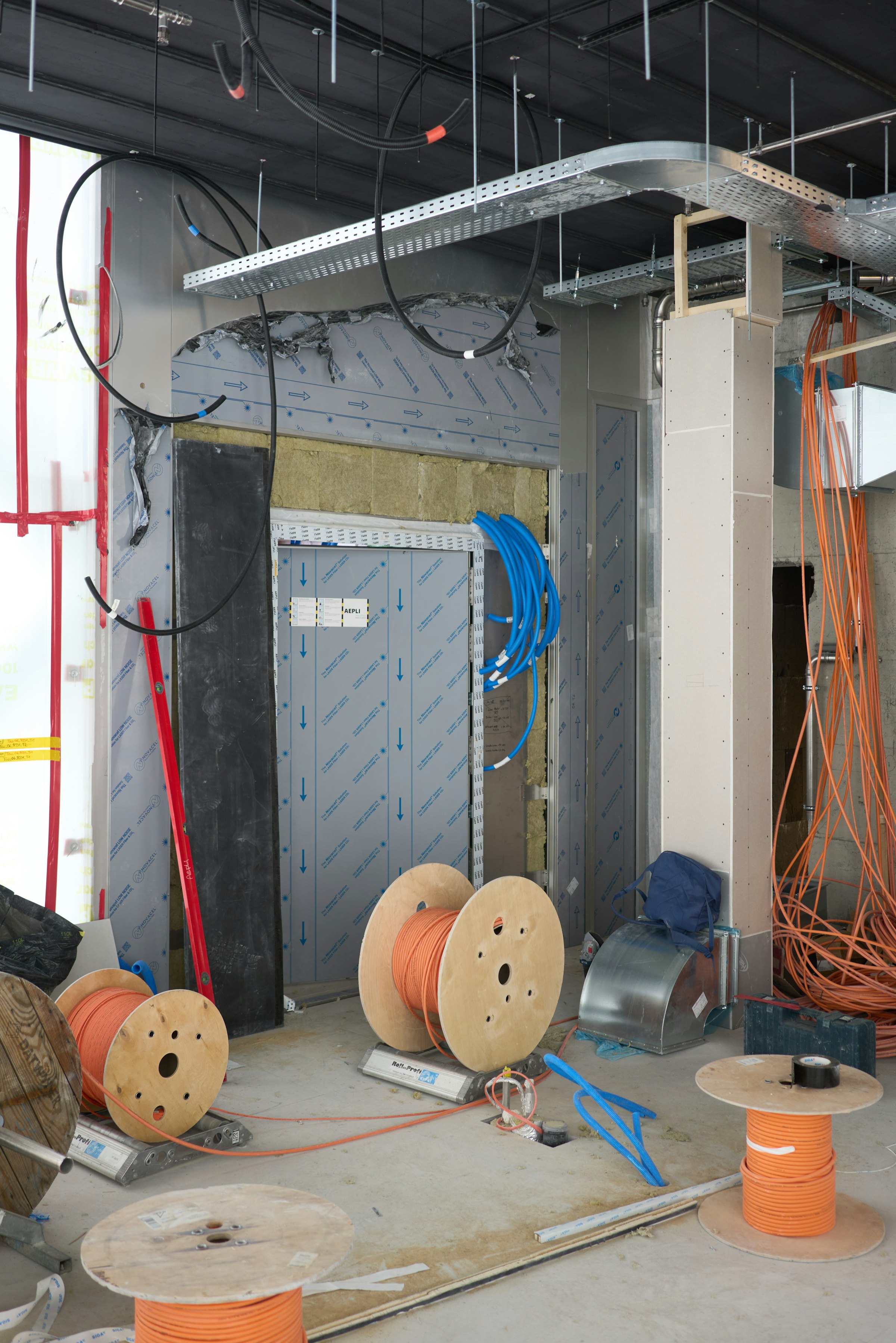 Cable and wiring on a commercial construction site